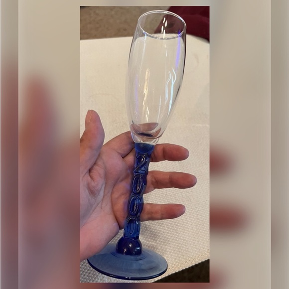Twisted Stem Champagne Flute’s, Cobalt Blue 2000 set of 2 - Picture 5 of 6